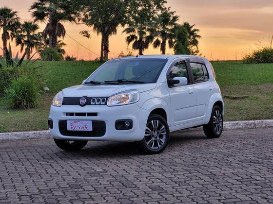 FIAT UNO 1.4 EVO EVOLUTION 8V FLEX 4P MANUAL FIAT UNO 1.4 EVO EVOLUTION 8V FLEX 4P MANUAL